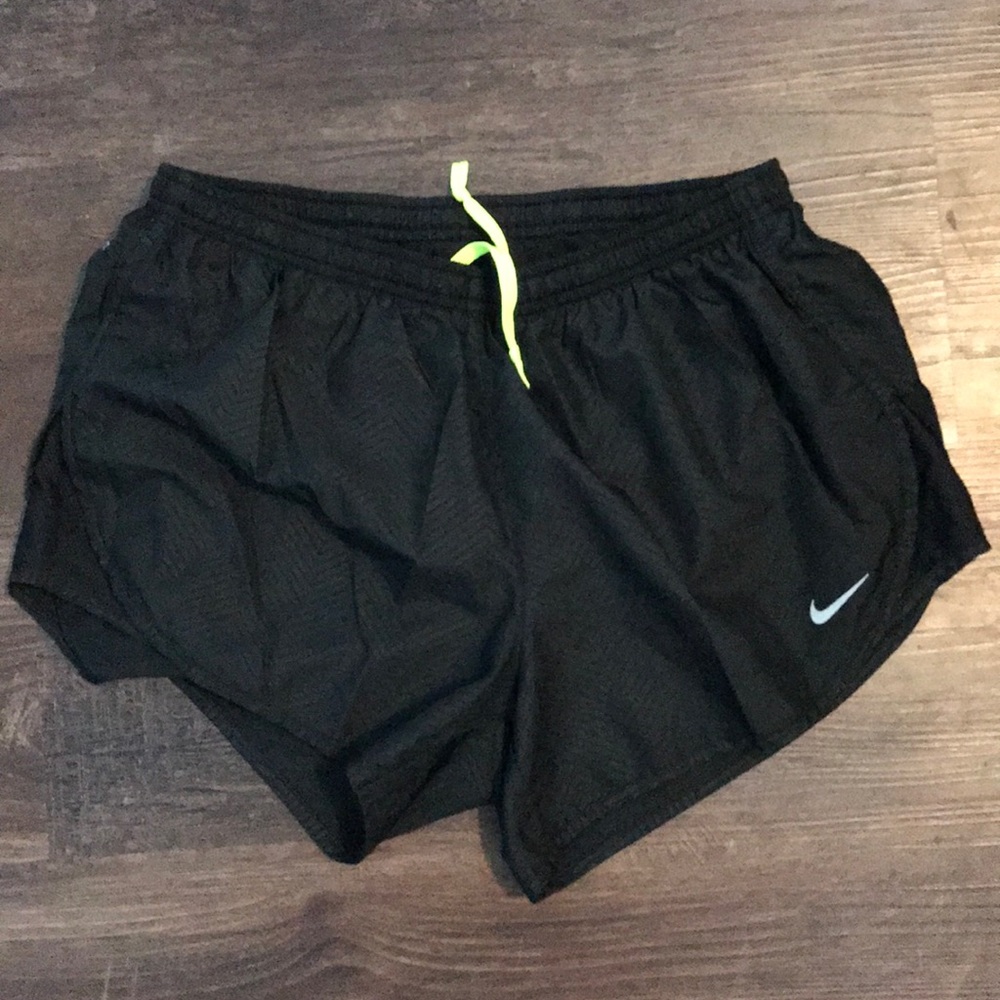 Athletic shorts